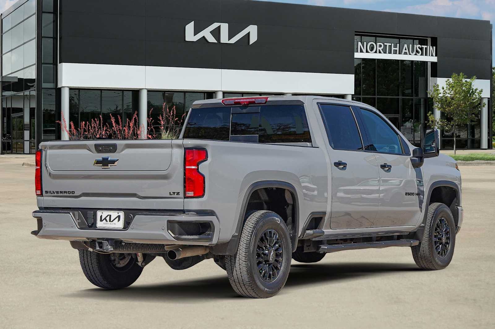 Thumbnail: 2024 Chevrolet Silverado 2500 - 6