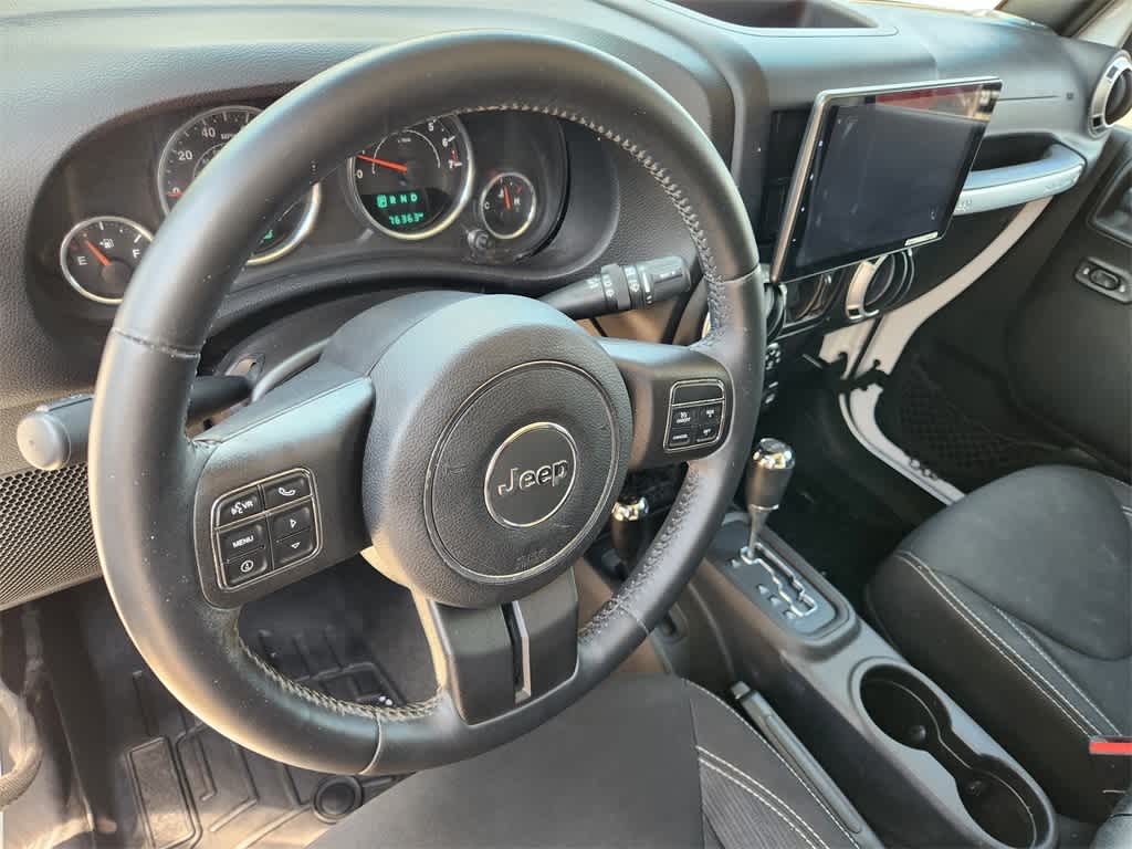 Thumbnail: 2016 Jeep Wrangler - 2