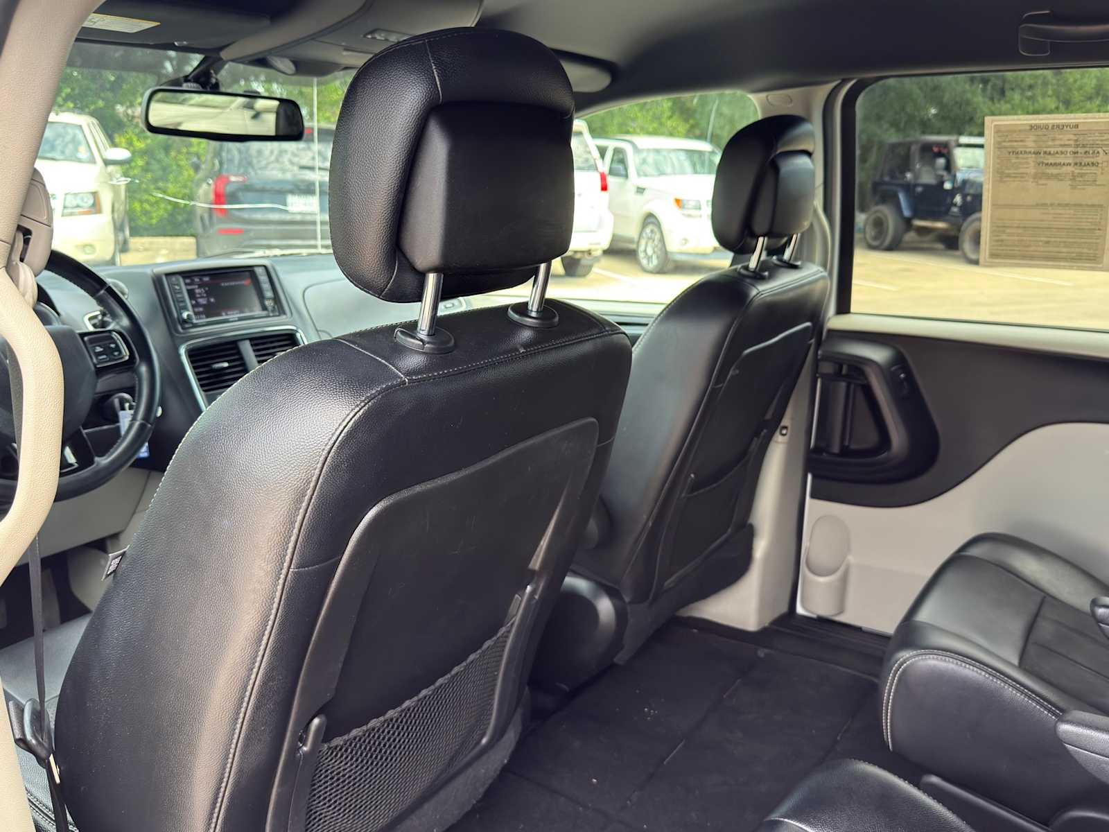 Thumbnail: 2019 Dodge Grand Caravan - 24