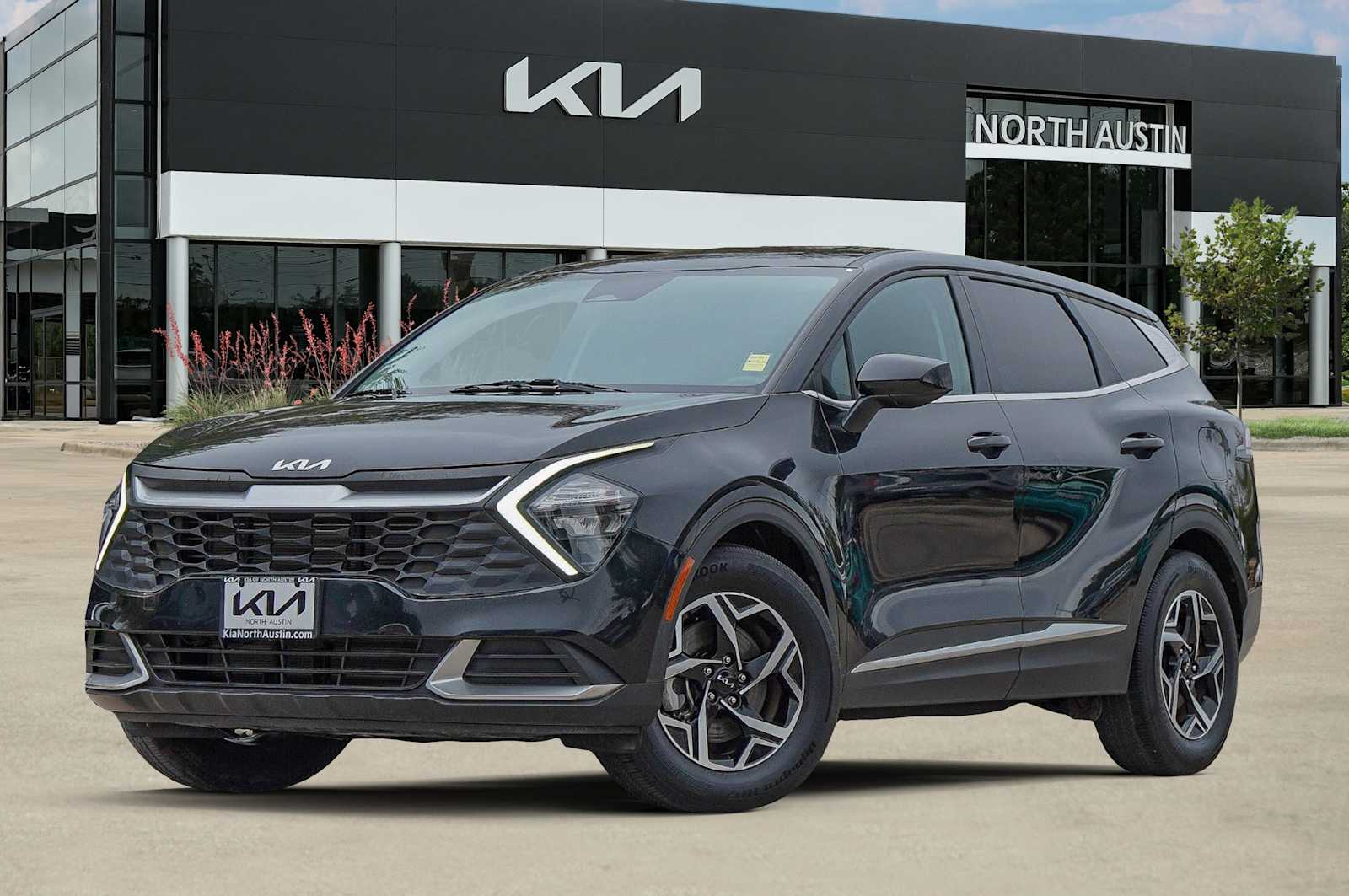 Thumbnail: 2023 Kia Sportage - 1