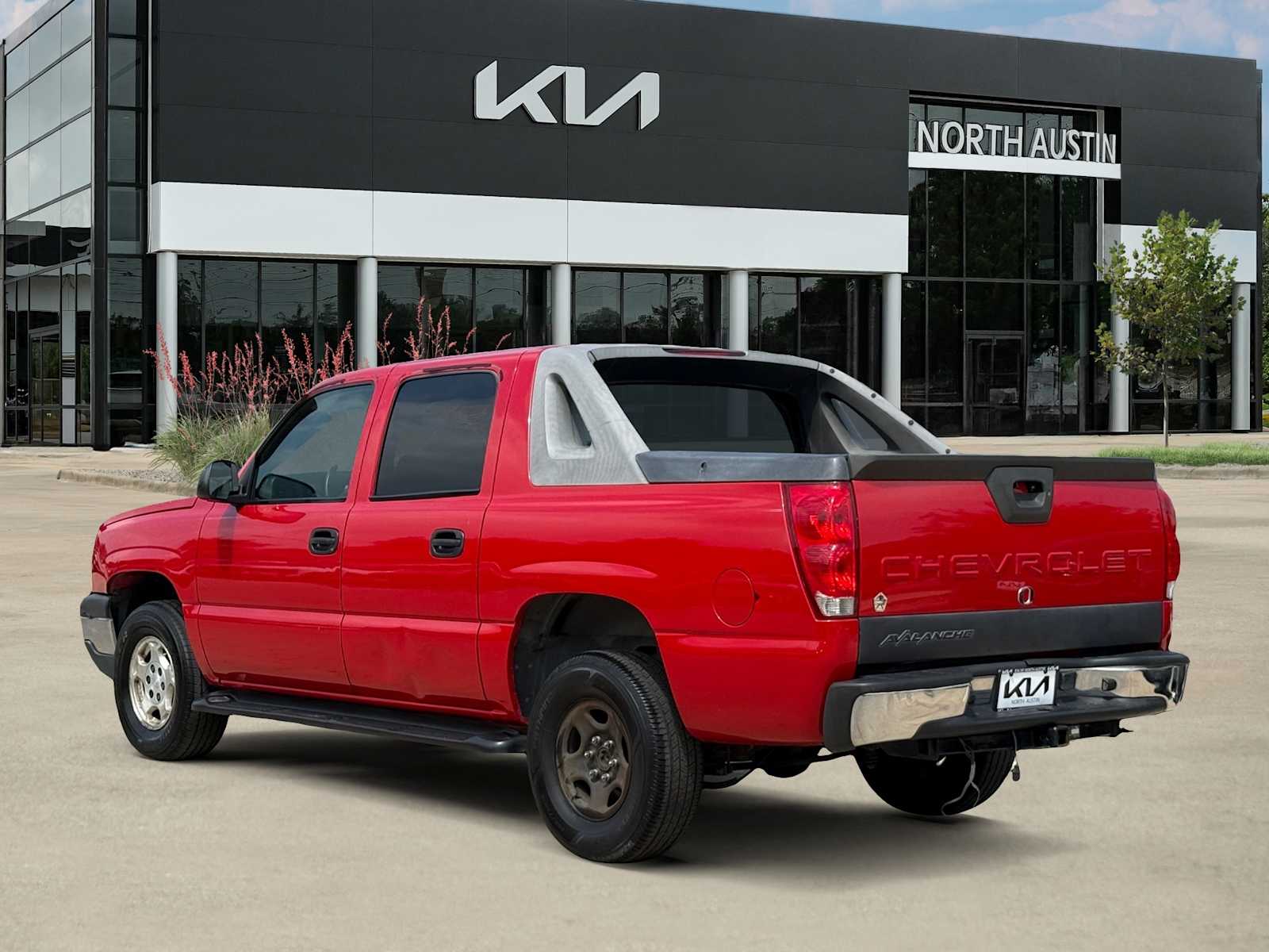 Thumbnail: 2003 Chevrolet Avalanche 1500 - 6