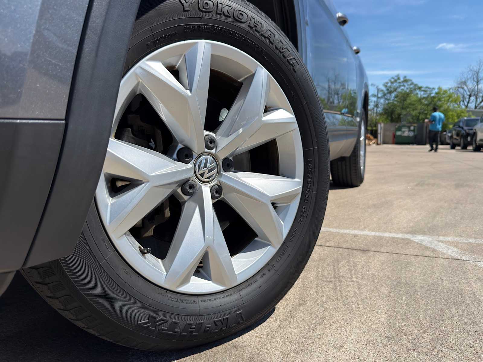 Thumbnail: 2018 Volkswagen Atlas - 4