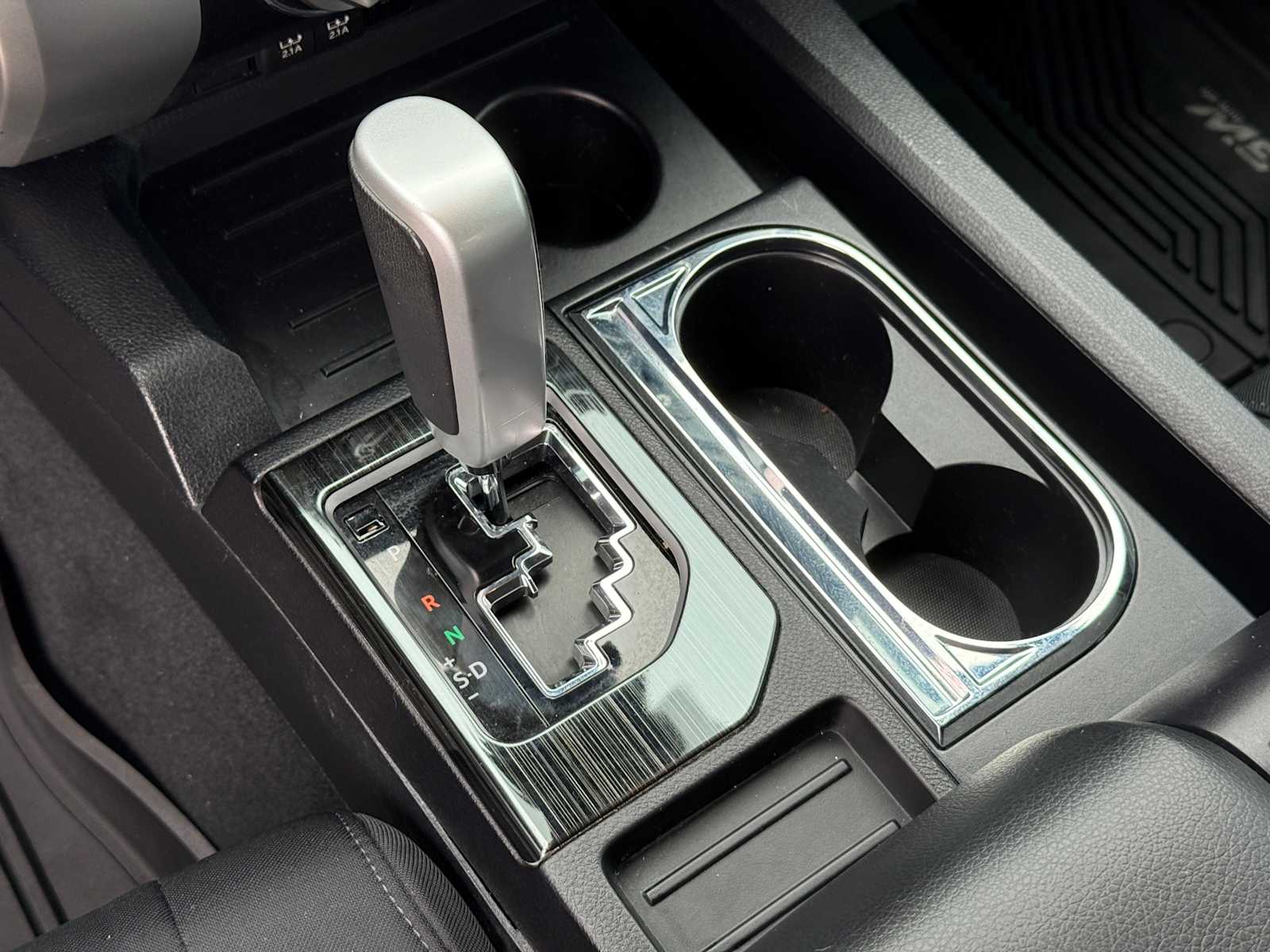 Thumbnail: 2021 Toyota Tundra - 20