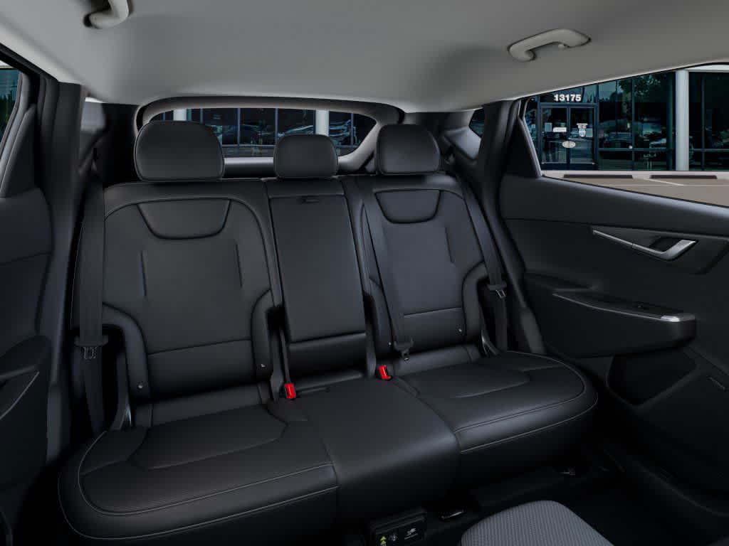 Thumbnail: 2025 Kia EV6 - 16