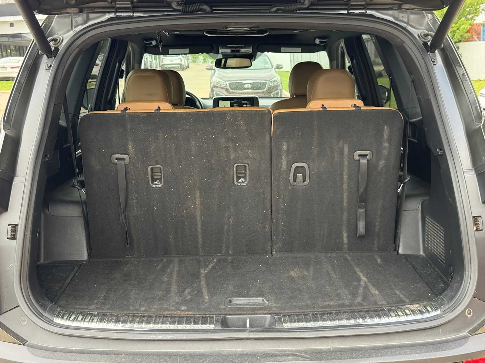 Thumbnail: 2020 Kia Telluride - 5