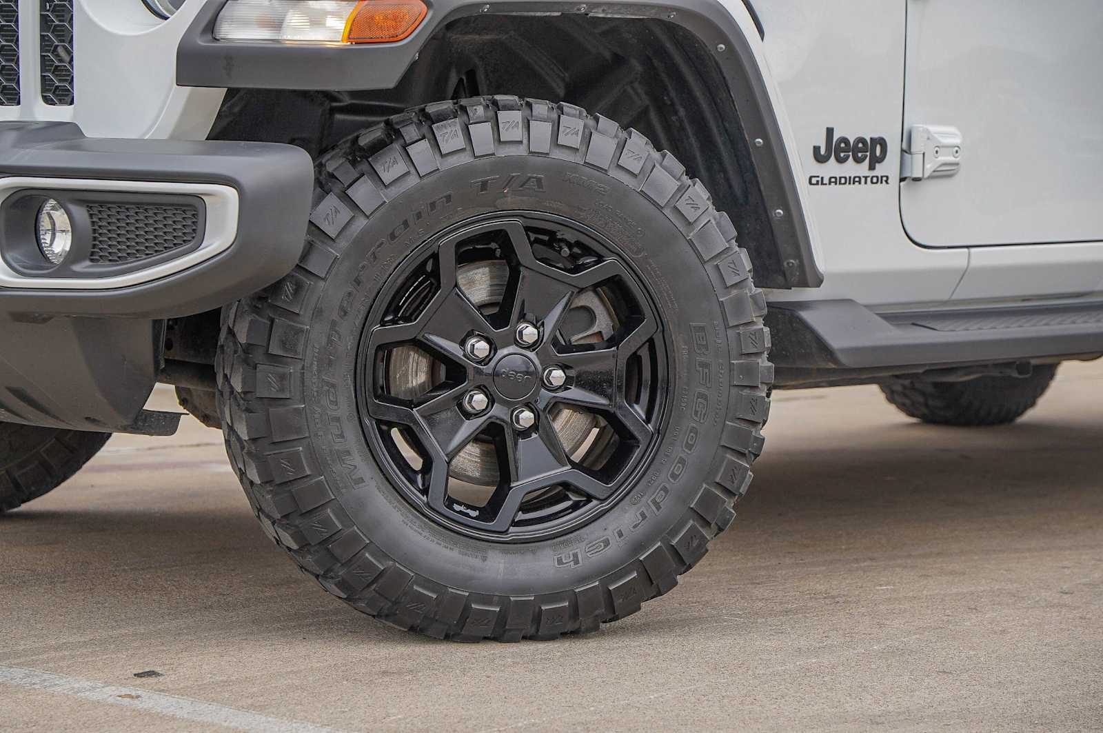 Thumbnail: 2022 Jeep Gladiator - 2