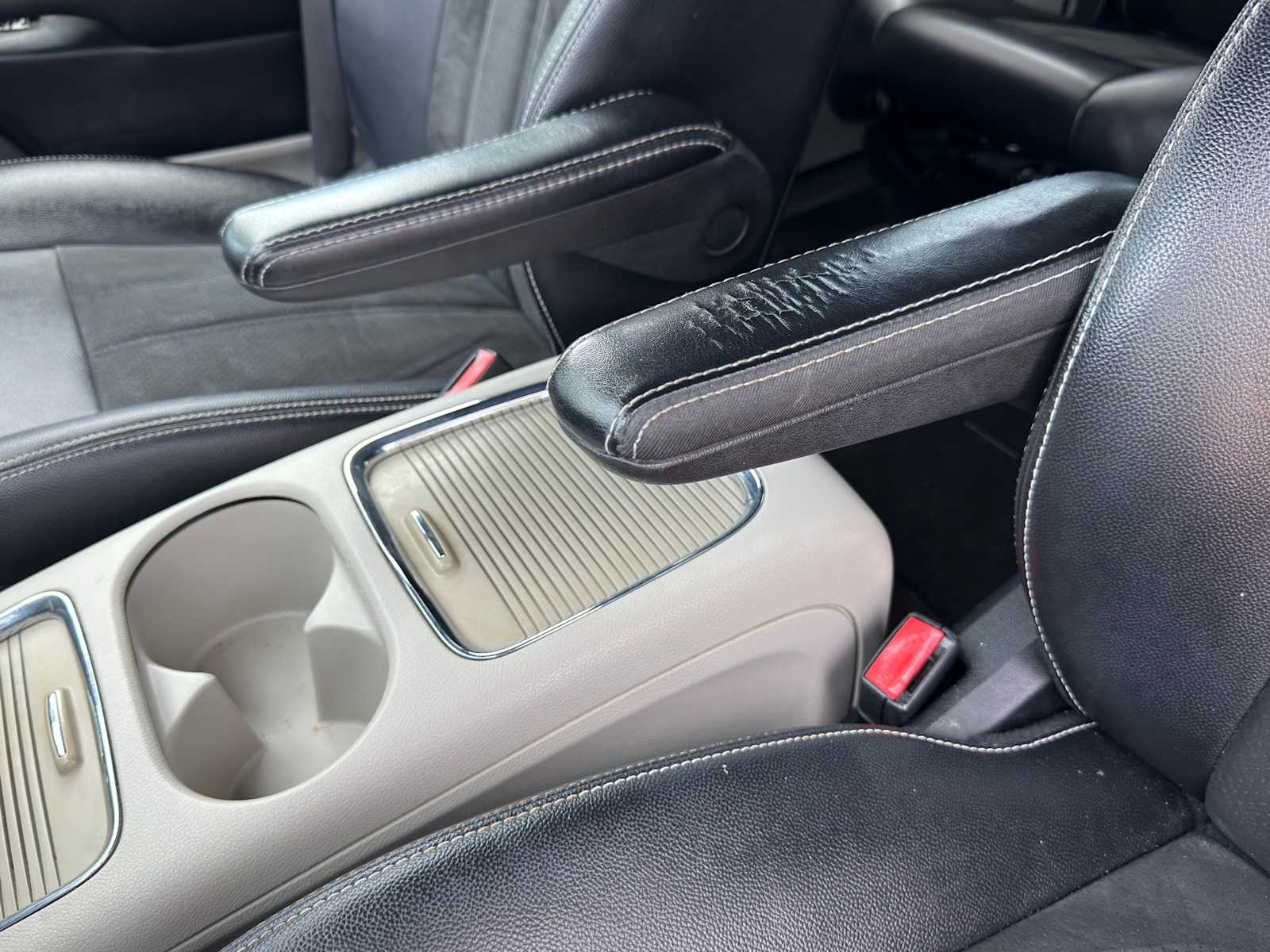 Thumbnail: 2019 Dodge Grand Caravan - 13