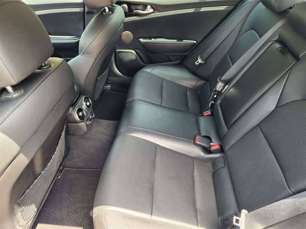 2019 Kia Stinger Premium 31
