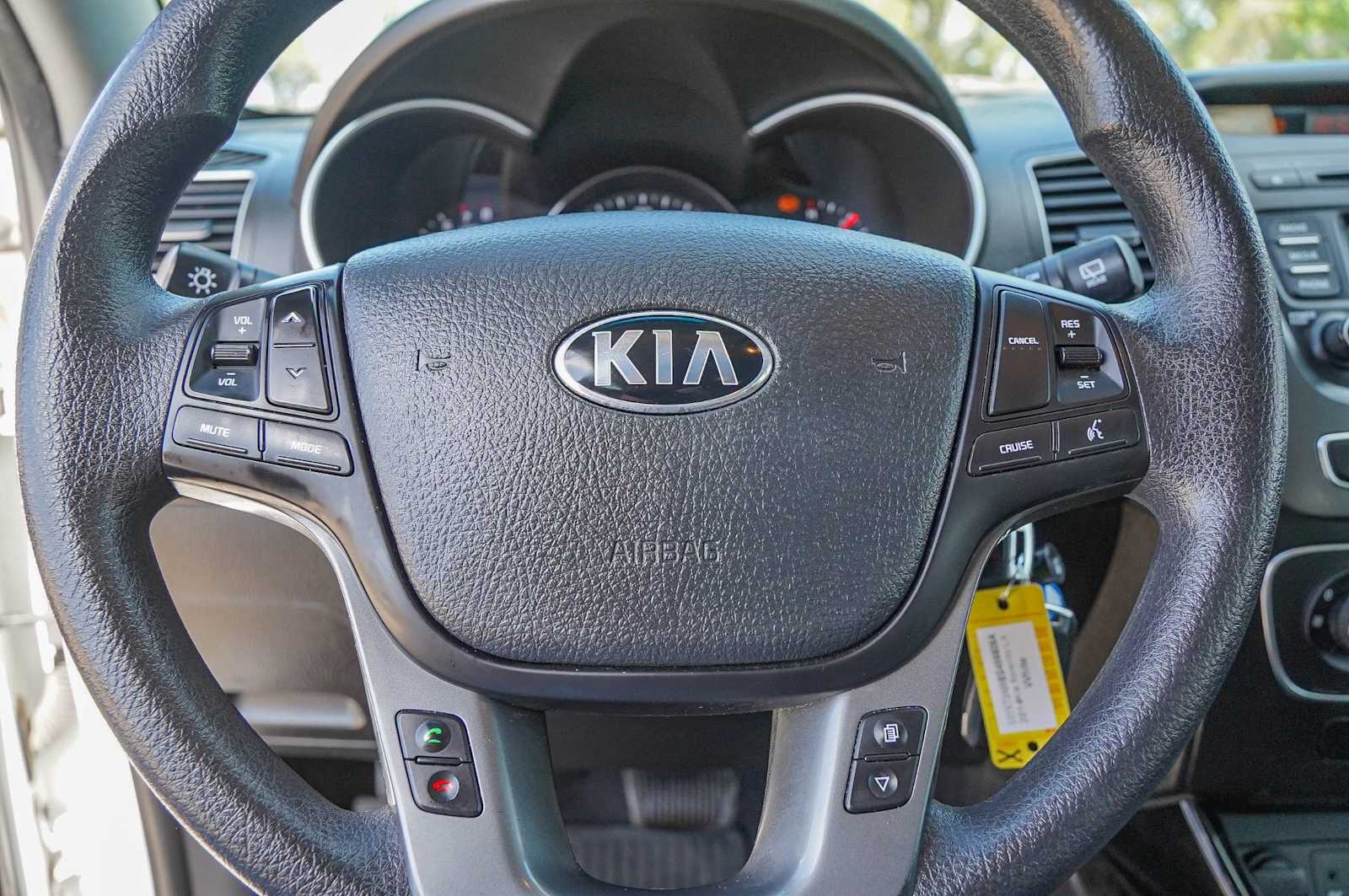 Thumbnail: 2014 Kia Sorento - 12