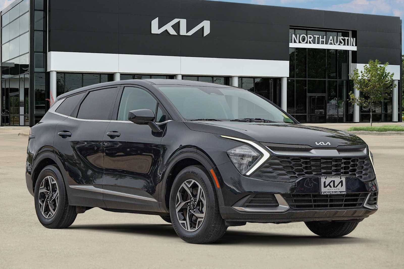 Thumbnail: 2023 Kia Sportage - 8