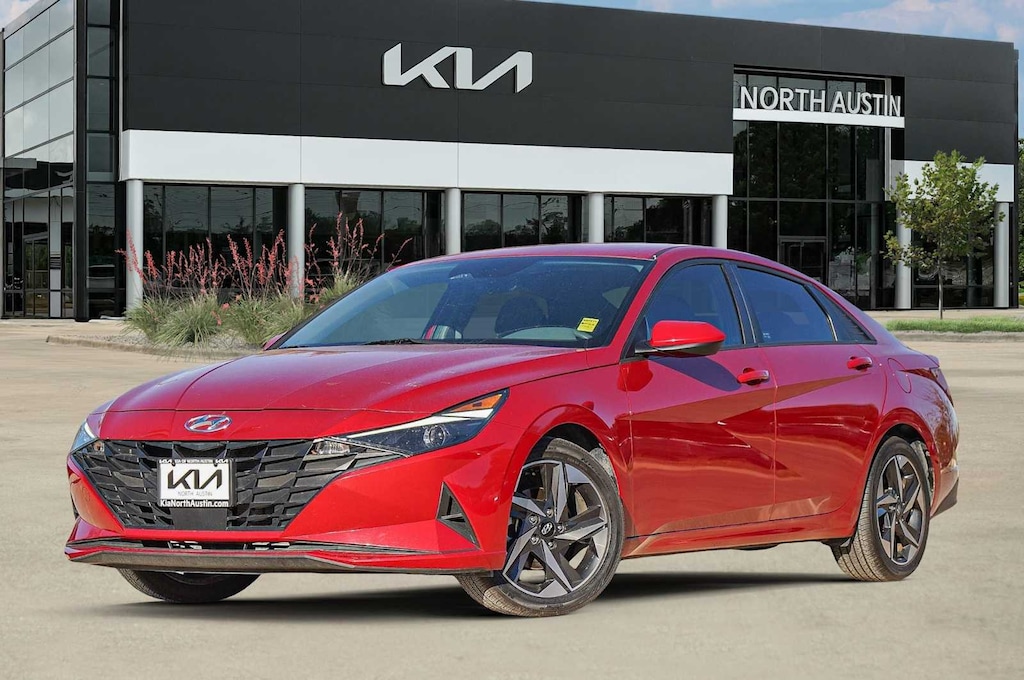 Used 2023 Hyundai Elantra SEL Sedan