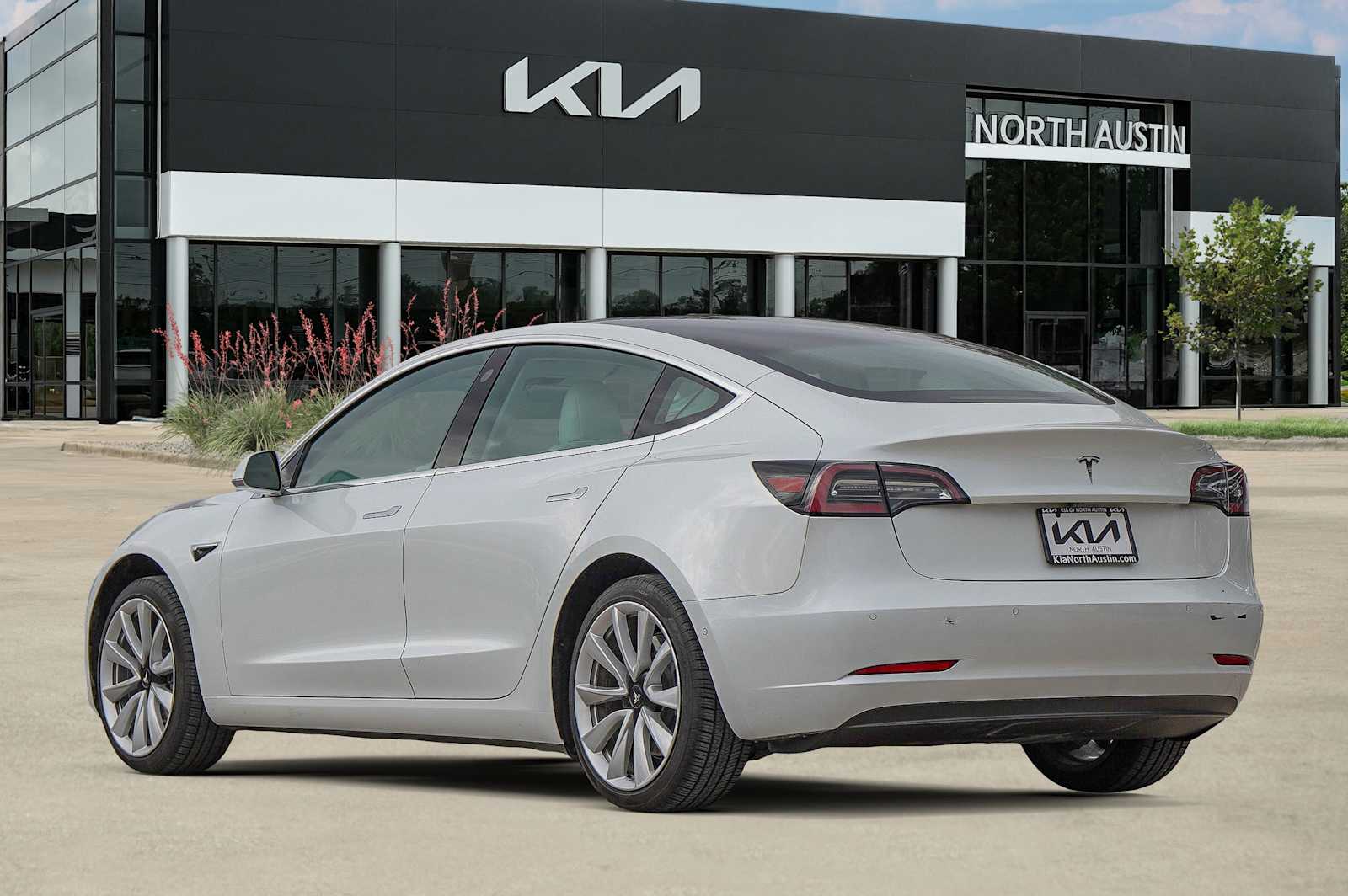 Thumbnail: 2020 Tesla Model 3 - 5