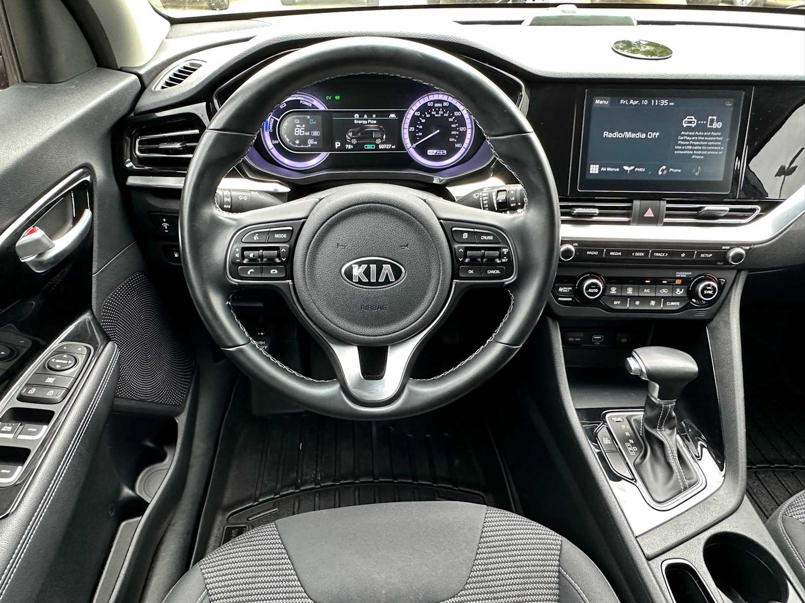 Thumbnail: 2020 Kia Niro - 21