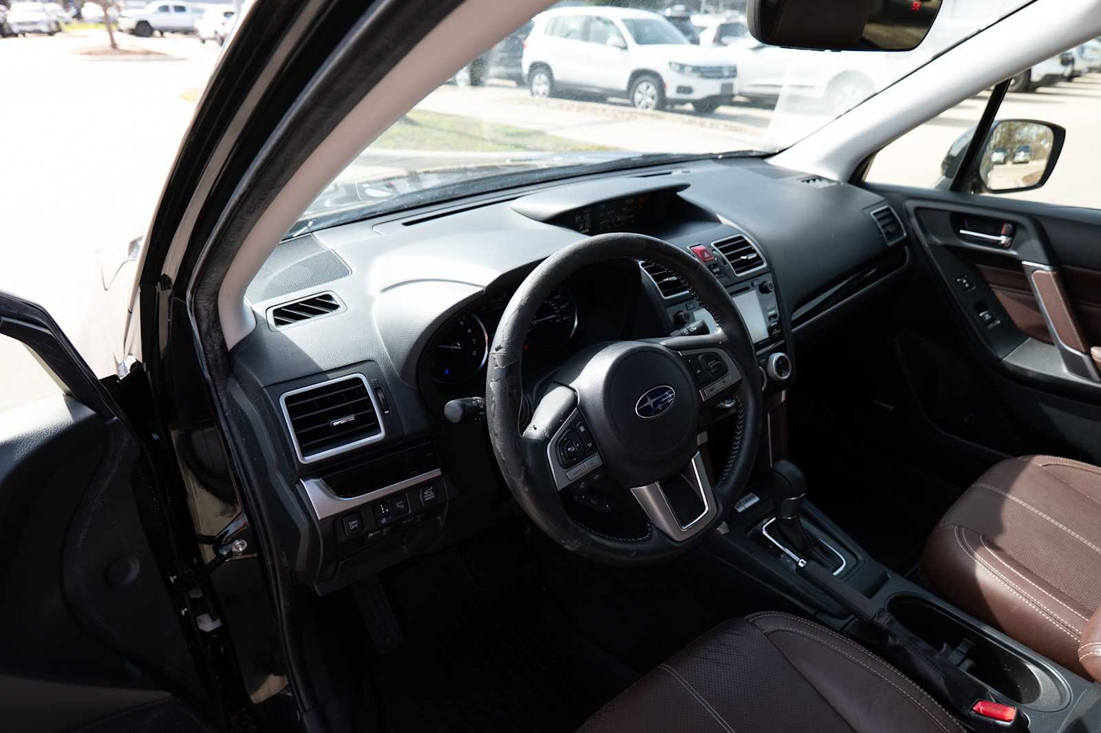 Thumbnail: 2017 Subaru Forester - 9