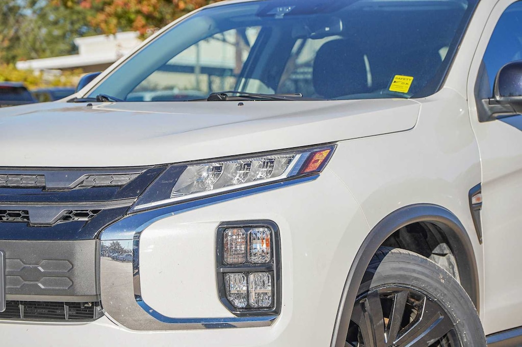 Used 2021 Mitsubishi Outlander Sport 2.0 LE CUV