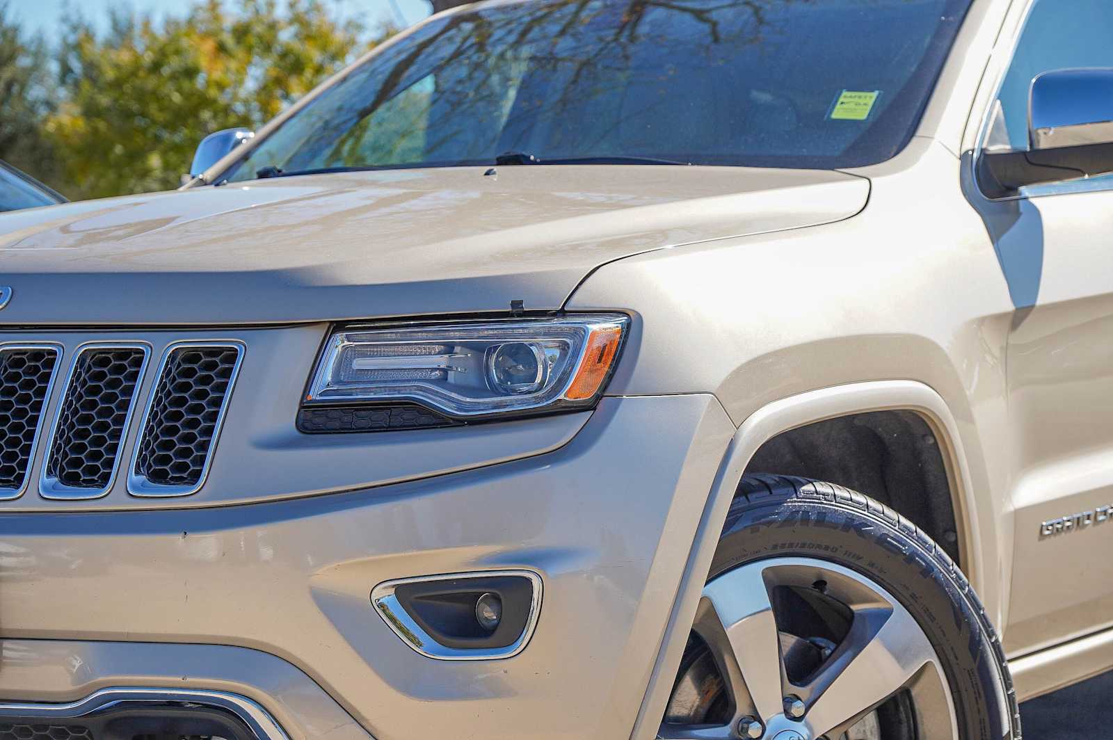 Thumbnail: 2015 Jeep Grand Cherokee - 3
