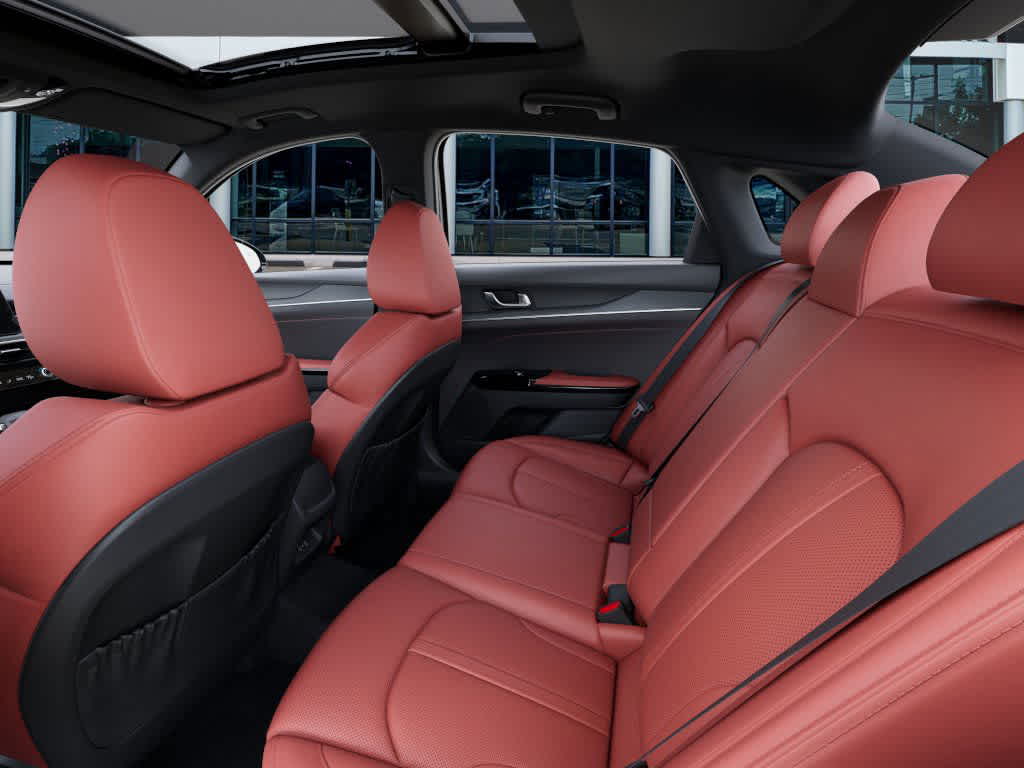 Thumbnail: 2025 Kia K5 - 18