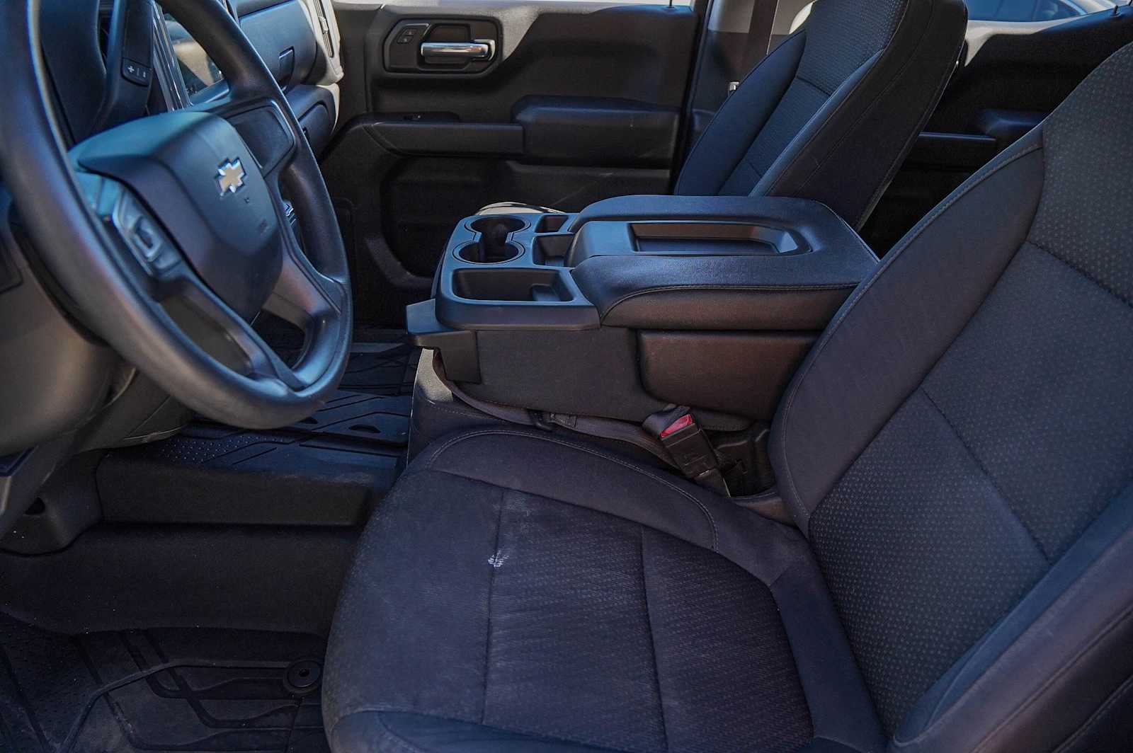 Thumbnail: 2019 Chevrolet Silverado 1500 - 10