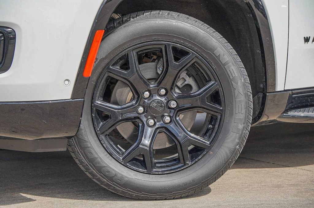 Used 2024 Jeep Wagoneer Series II SUV