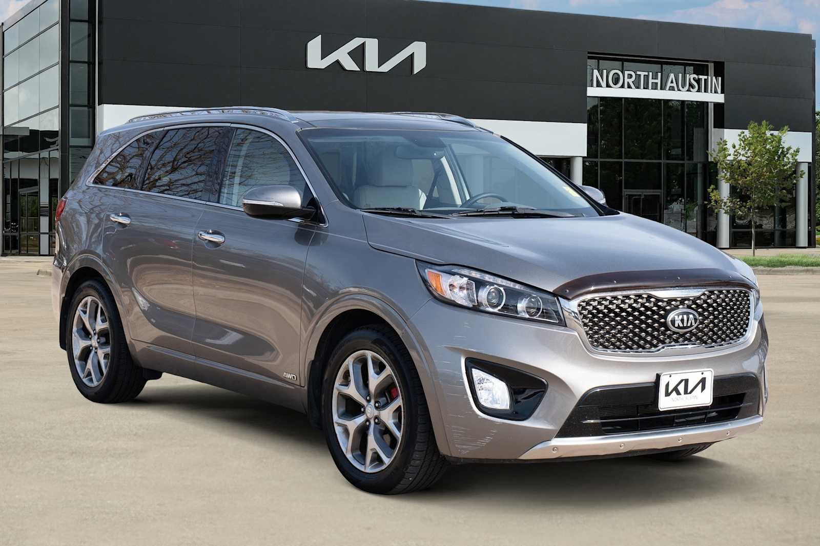 Thumbnail: 2018 Kia Sorento - 8