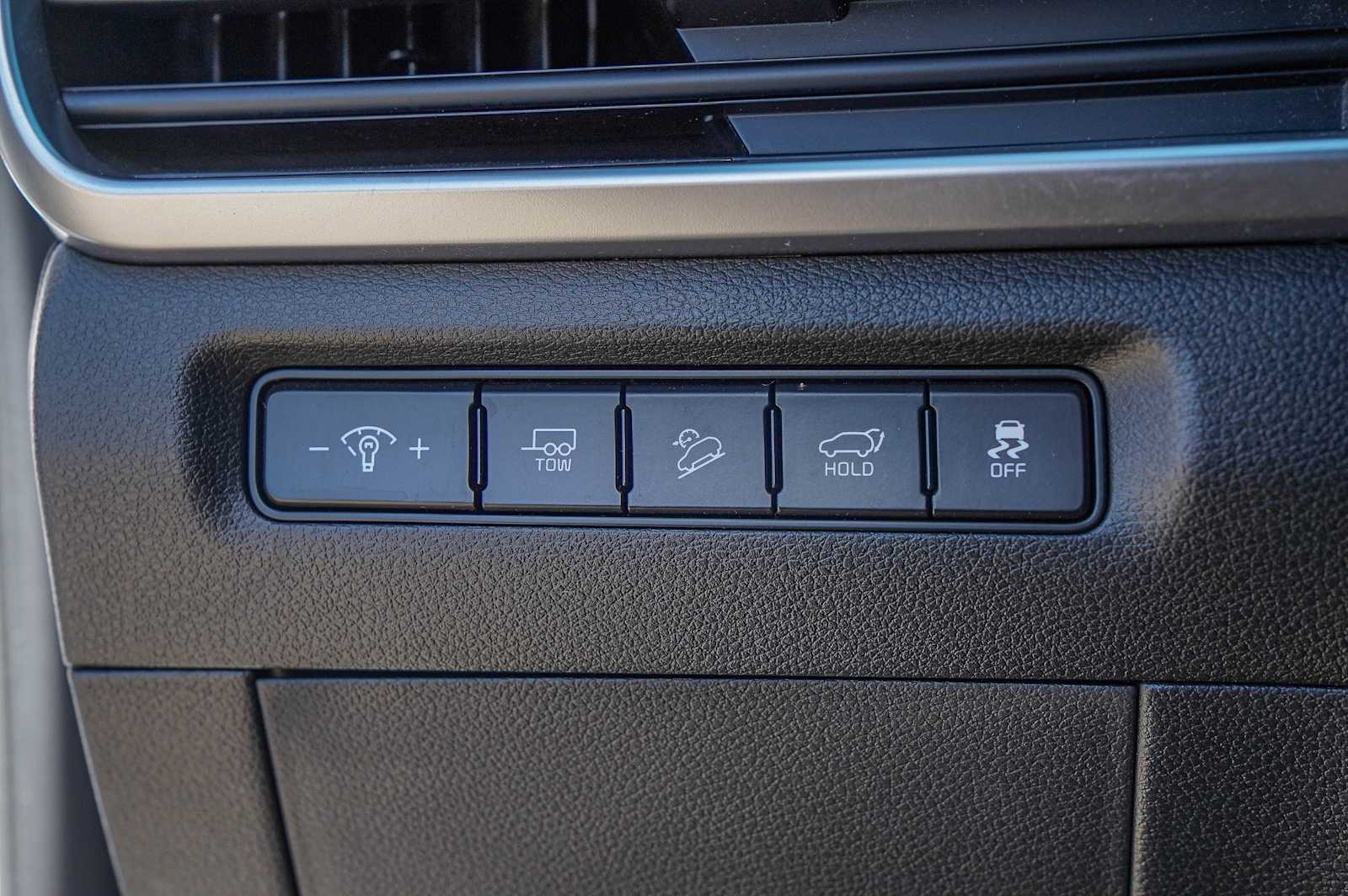 Thumbnail: 2024 Kia Telluride - 23