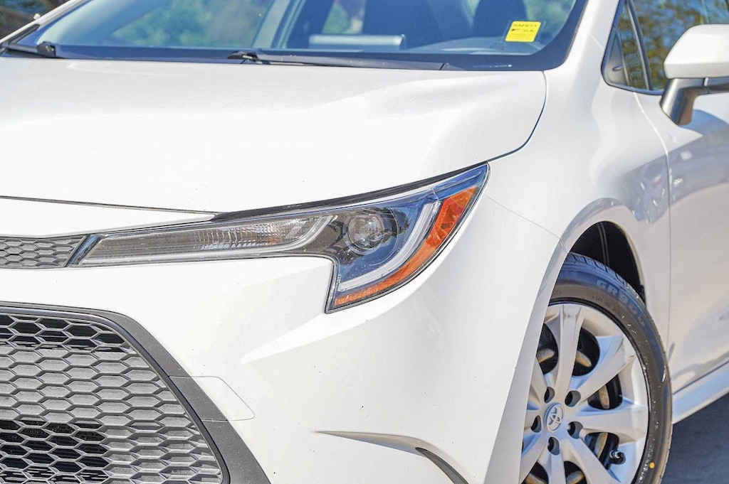 Used 2022 Toyota Corolla LE Sedan