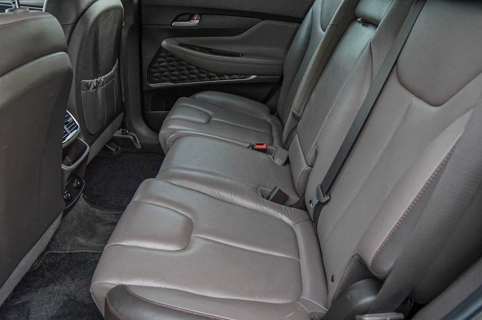 Thumbnail: 2019 Hyundai Santa Fe - 30