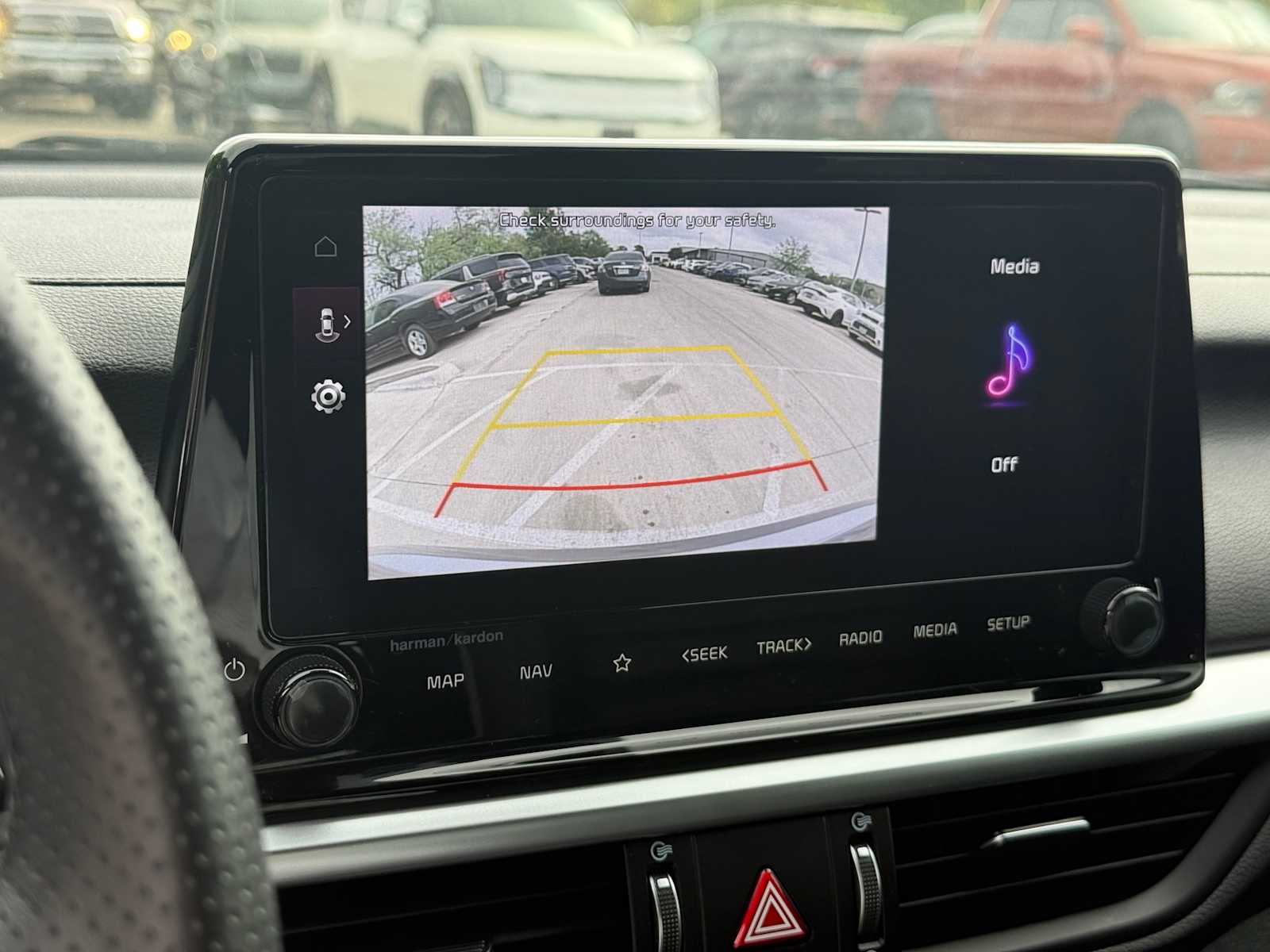 Thumbnail: 2024 Kia Forte - 22