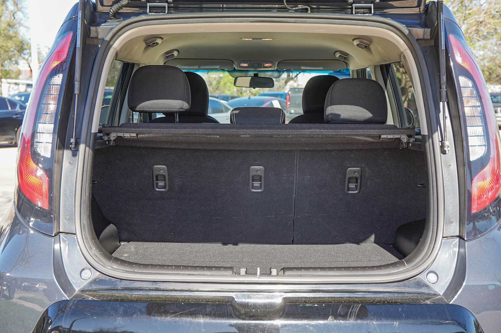 Thumbnail: 2016 Kia Soul - 30