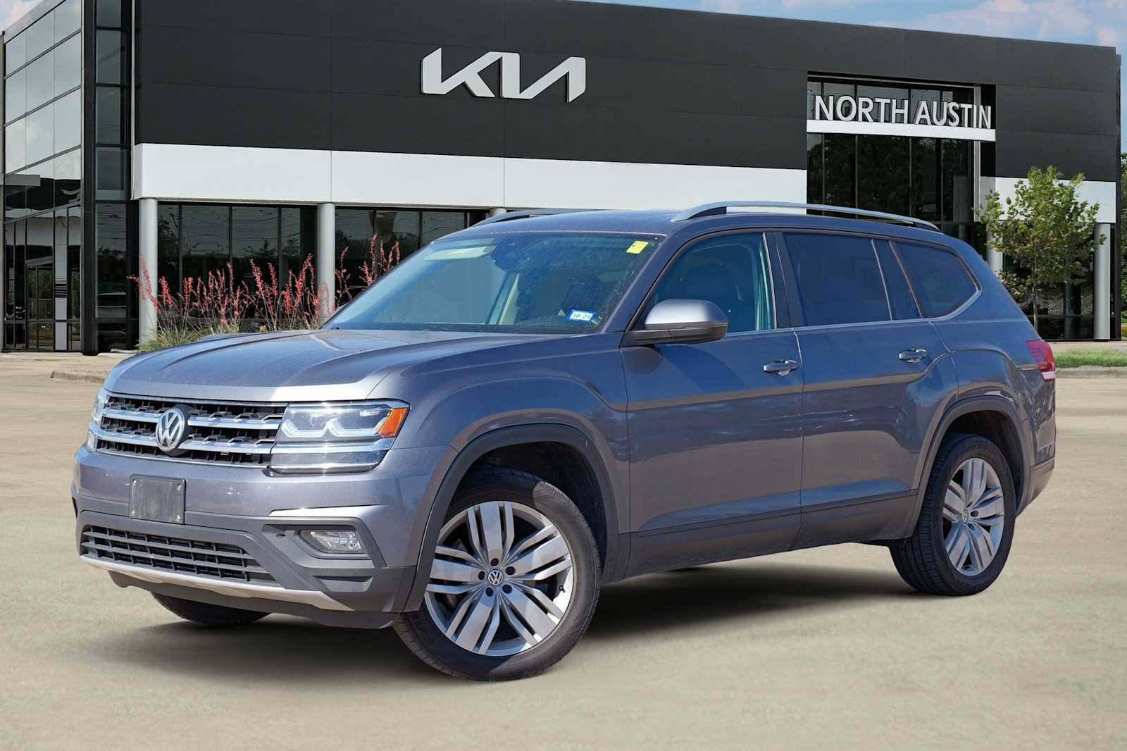 Thumbnail: 2019 Volkswagen Atlas - 1
