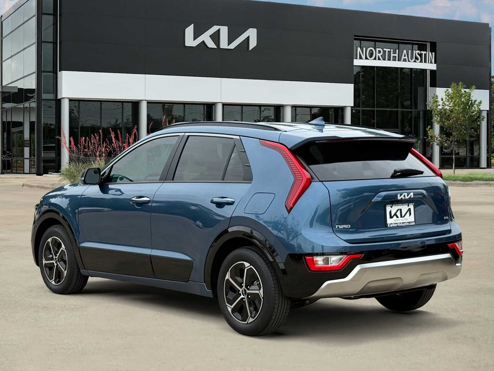 Thumbnail: 2026 Kia Niro - 7