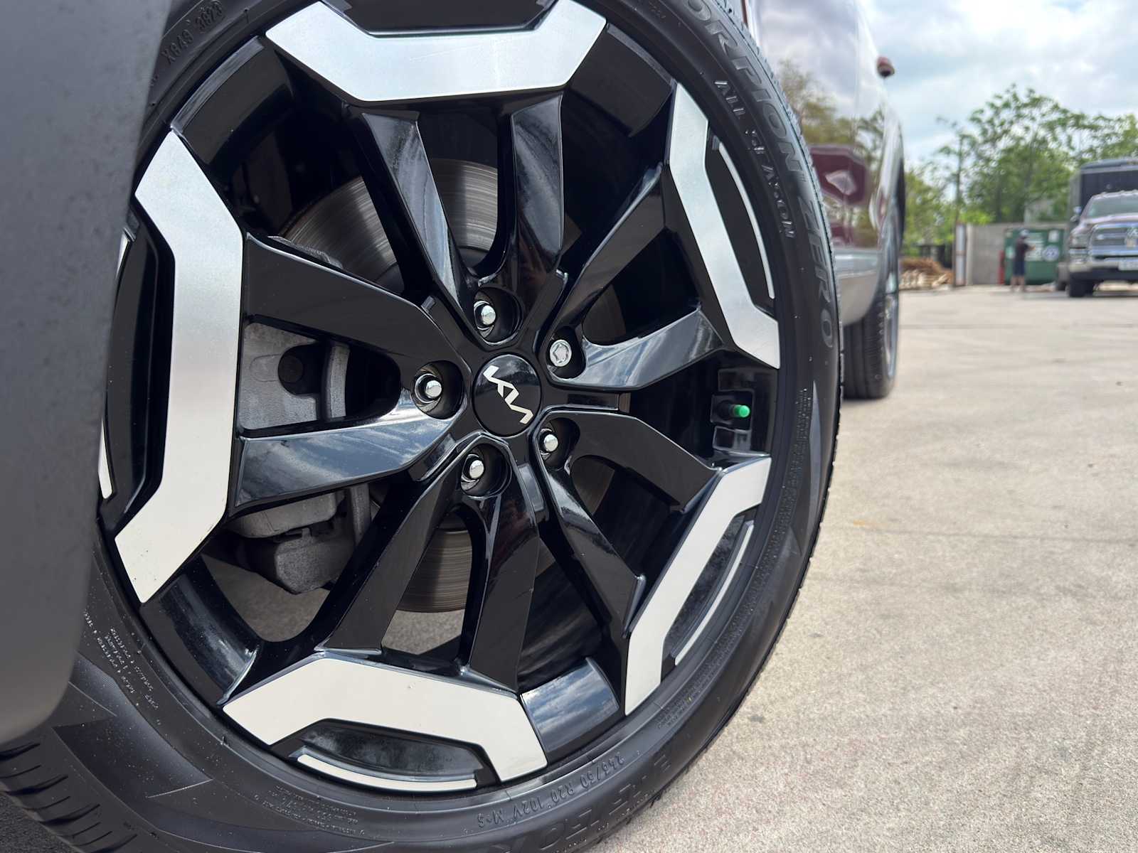 Thumbnail: 2024 Kia Telluride - 2