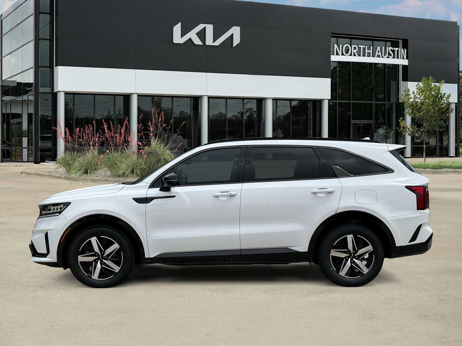 Thumbnail: 2023 Kia Sorento - 4