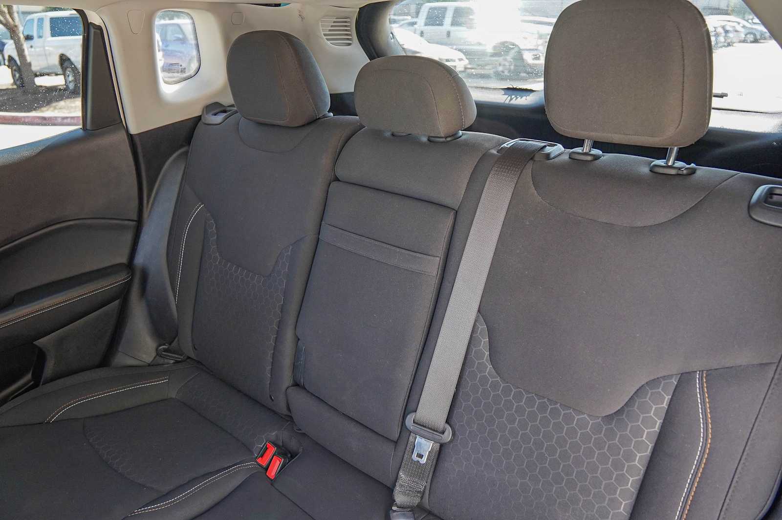 Thumbnail: 2019 Jeep Compass - 30