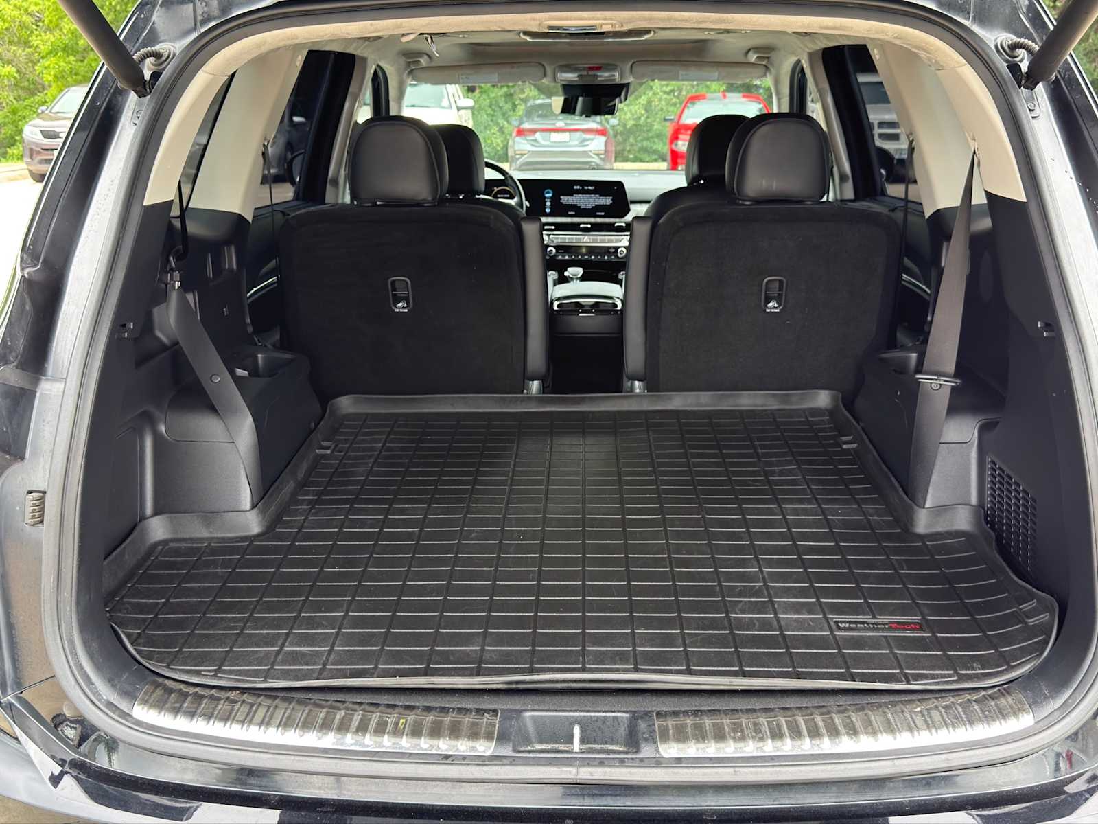 Thumbnail: 2023 Kia Telluride - 9