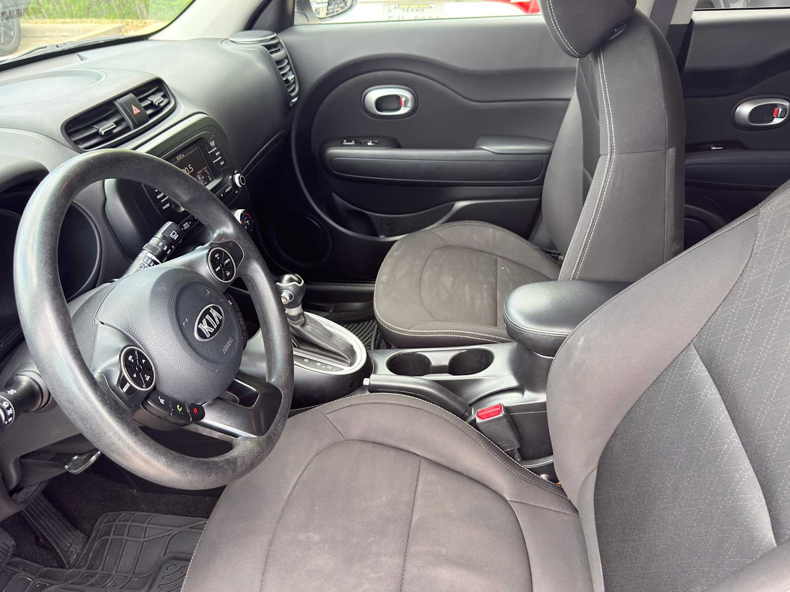 Thumbnail: 2018 Kia Soul - 9