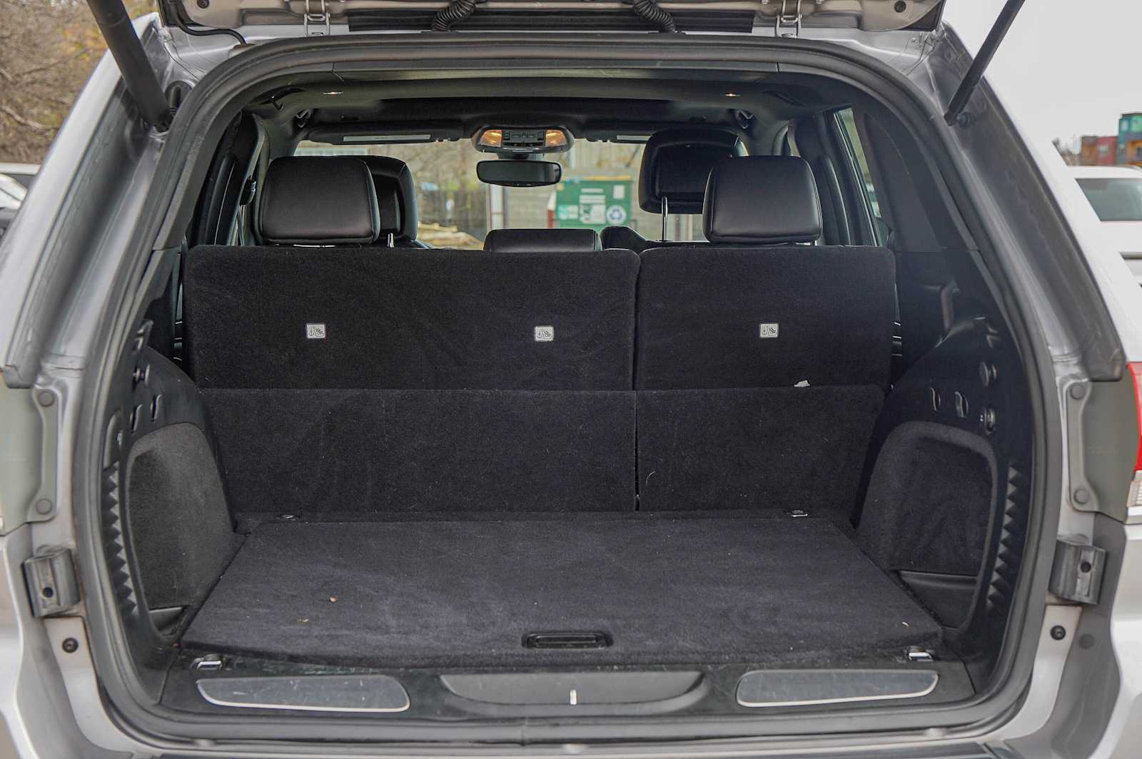 Thumbnail: 2018 Jeep Grand Cherokee - 31