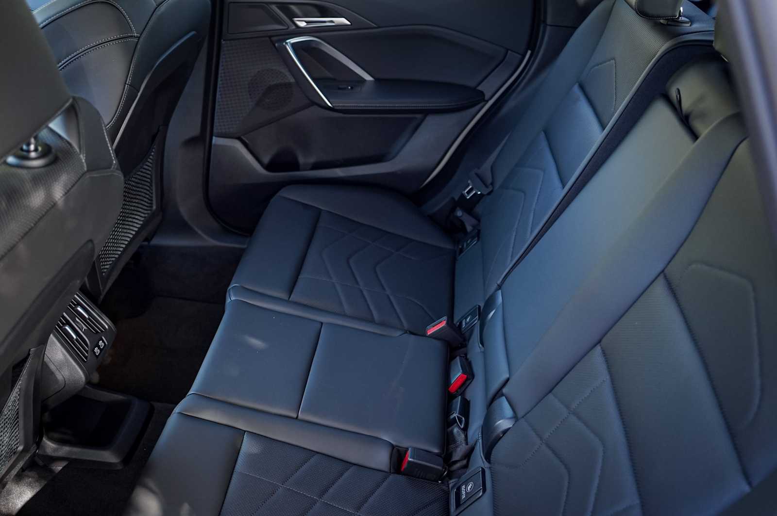 Thumbnail: 2024 BMW X1 - 29