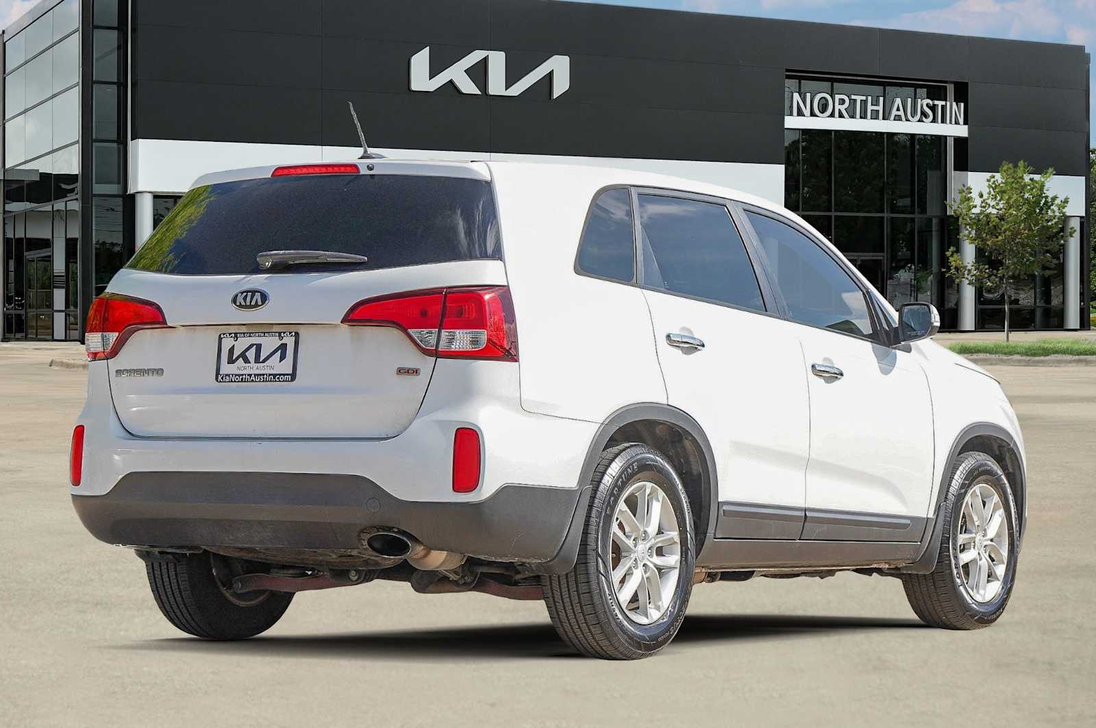 Thumbnail: 2014 Kia Sorento - 6