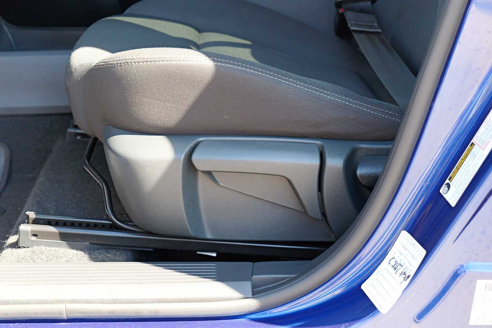 Thumbnail: 2023 Nissan Rogue - 21