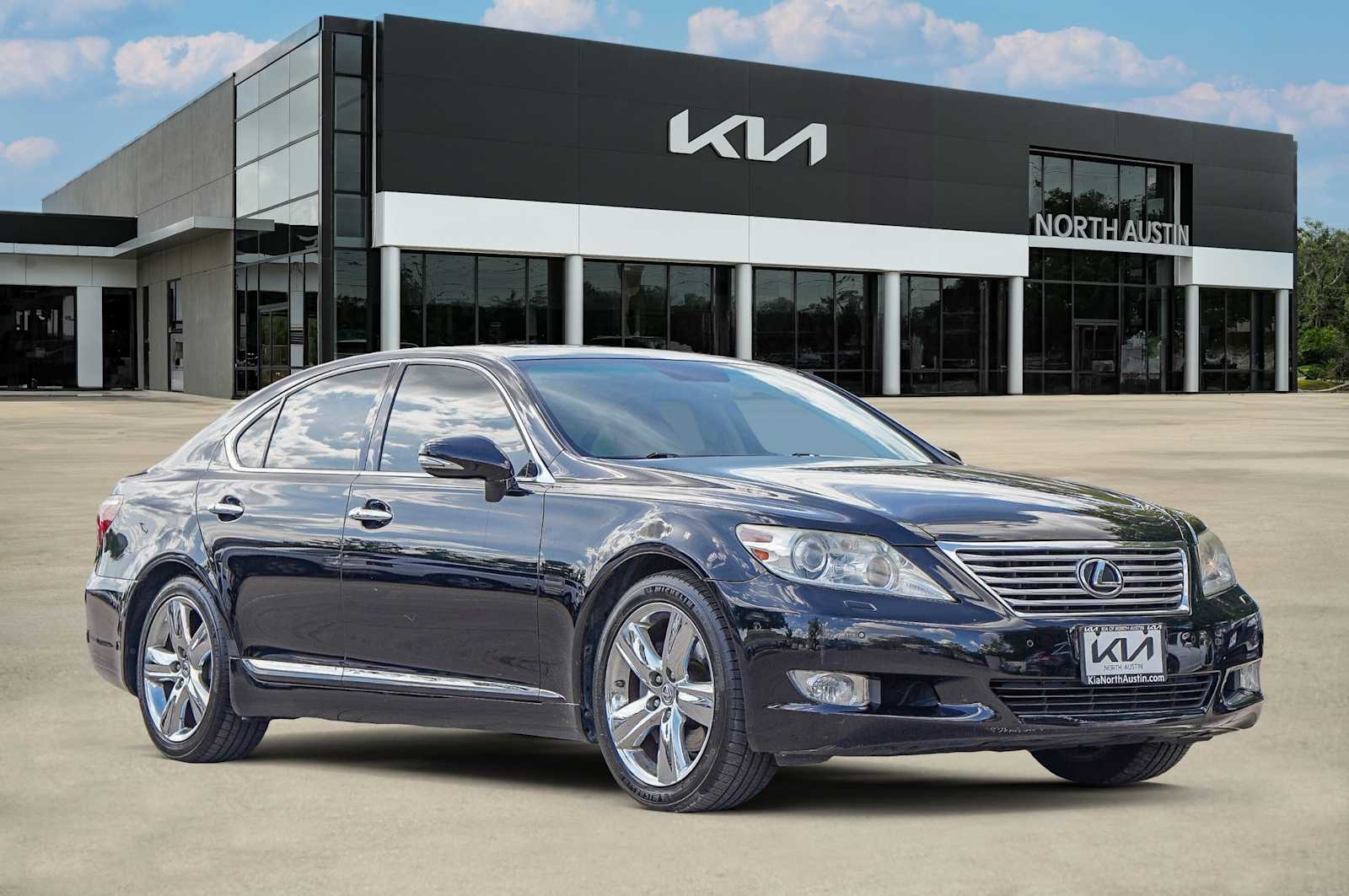 Thumbnail: 2012 Lexus LS - 8