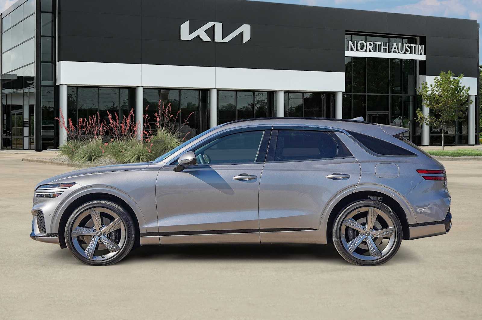 Thumbnail: 2023 Genesis GV70 - 5