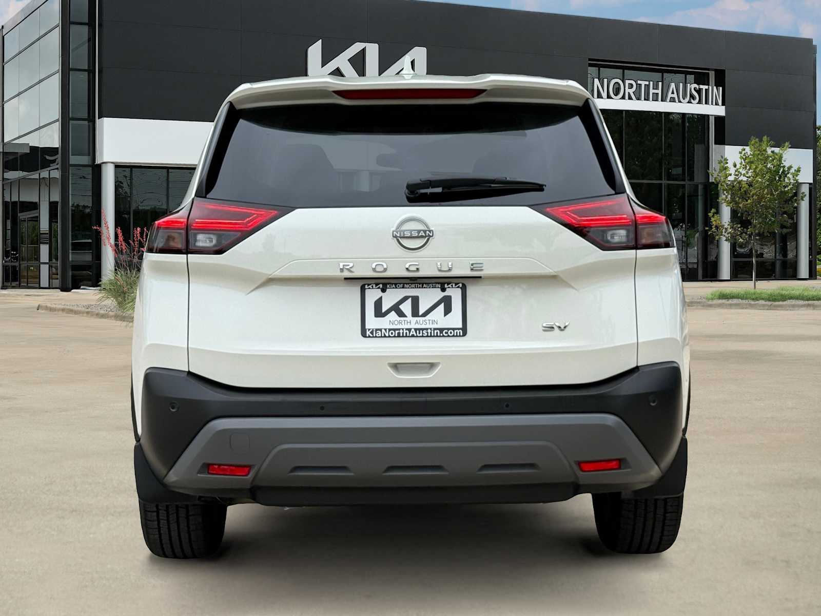 Thumbnail: 2023 Nissan Rogue - 9