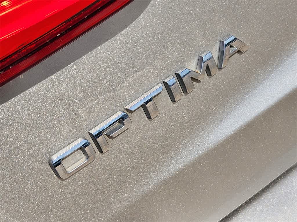 Thumbnail: 2015 Kia Optima - 12
