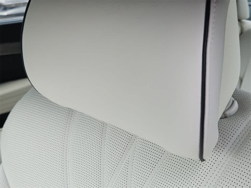 Thumbnail: 2024 Genesis G80 - 13
