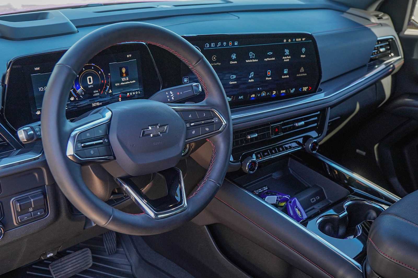 Thumbnail: 2025 Chevrolet Tahoe - 9