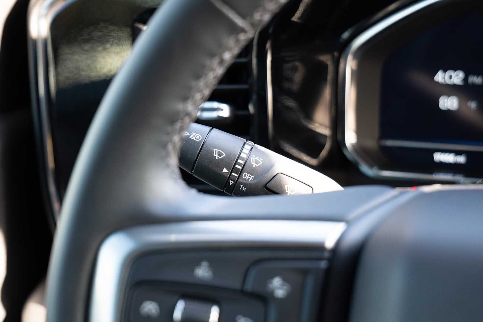 Thumbnail: 2025 Chevrolet Silverado 1500 - 18