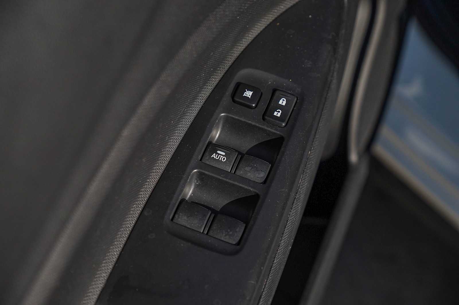 Thumbnail: 2018 Mitsubishi Mirage - 22