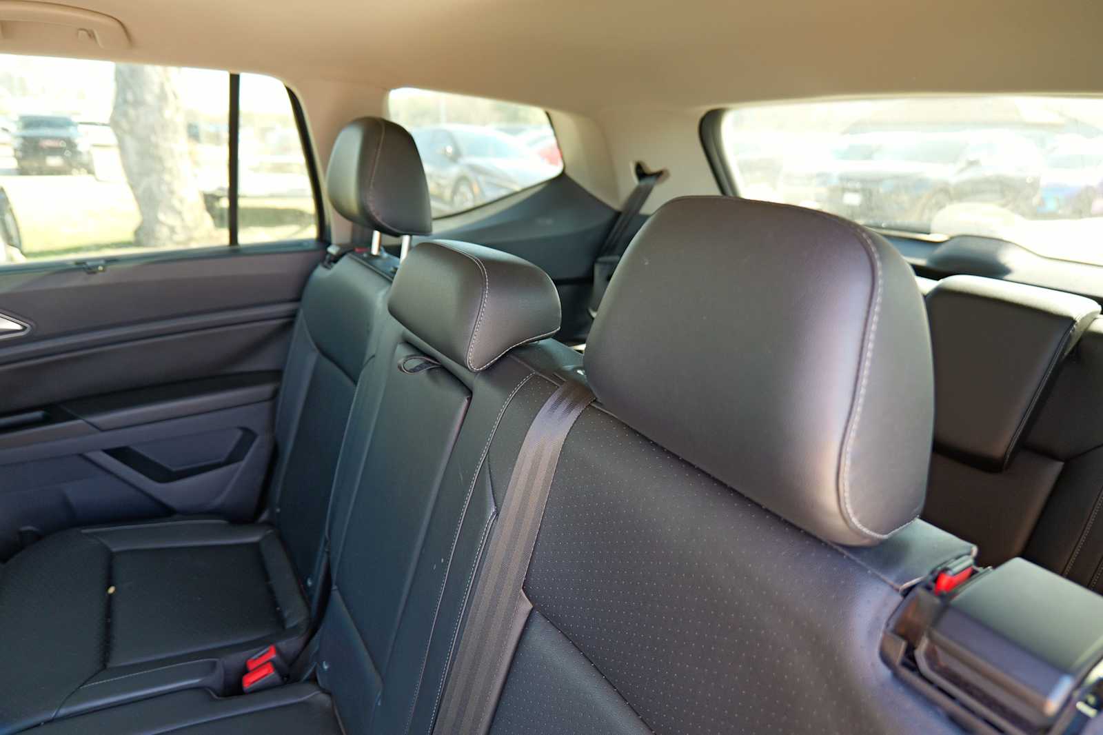 Thumbnail: 2019 Volkswagen Atlas - 25