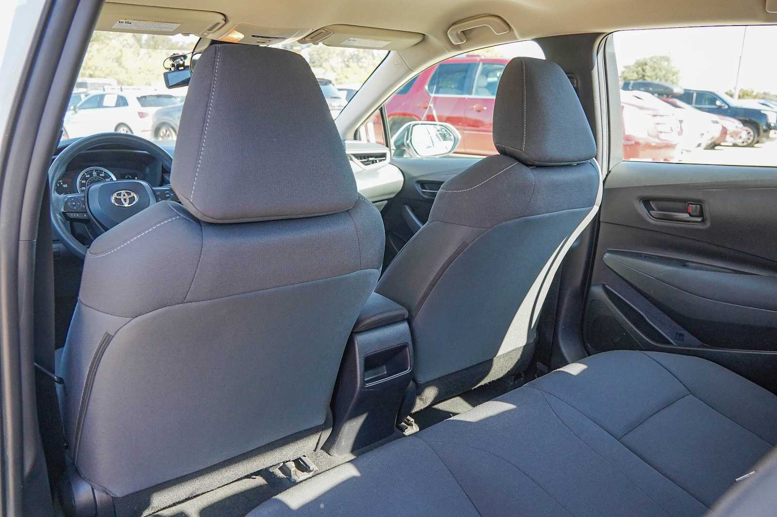 Thumbnail: 2022 Toyota Corolla - 27